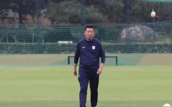 韩国媒体消息，李珉宇的一位好友1月2日称：“警方称，如果气囊没有启动，李珉宇和一行人将性命难保。