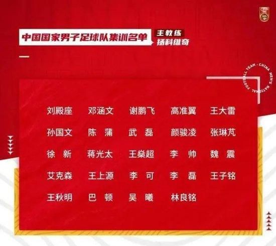 梁静身着流苏西装 米兰春夏时装周举行 昆凌产后首度亮相身材佳 2015-09-24 米兰当地时间9月23日，2016米兰春夏时装周：Gucci明星观秀举行。