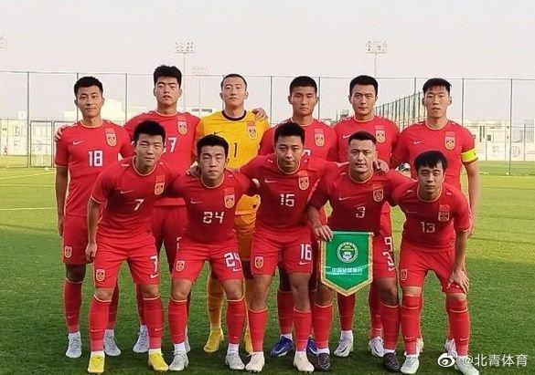 CCTV6 VIP影院 搜索 电影 星闻 独家 更多 专题 图片 视频 滚动 首页 新闻 大片 影库 CCTV6 VIP影院 客户端 电影网>新闻>原创深度策划 票房破20亿，《南京照相馆》竟然是这么拍的！
