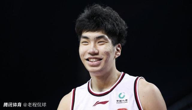 清澈的童声合唱与笑泪交织的幕 巴西世界杯隆重开幕 詹妮弗·洛佩兹性感激情献唱 2014-06-13 巴西圣保罗圣保罗竞技场，当地时间6月12日，2014巴西世界杯隆重开幕式。