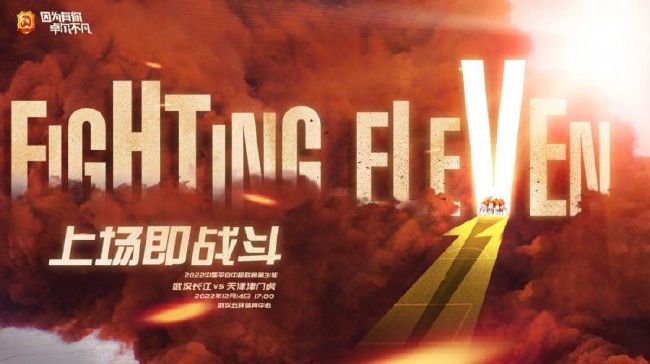 《穿普拉达的女王2》梅姨、图齐路透 2025-07-24 当地时间7月23日，美国纽约，电影《穿普拉达的女王2》片场，“梅姨”梅丽尔·斯特里普、史坦利·图齐、西蒙娜·阿什利、宝琳·柴勒梅德、布丽亚·康登、海伦·J·沈等亮相片场。