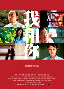 佩爹贴身照顾孕妈凡妮莎·柯比 2025-07-11 当地时间7月10日，英国伦敦，电影《神奇4侠：初露锋芒》首映式，导演马特·沙克曼，佩德罗·帕斯卡、凡妮莎·柯比、约瑟夫·奎恩、艾邦·摩斯-巴克拉赫、拉尔夫·伊内森、茱莉亚·加纳等主演。